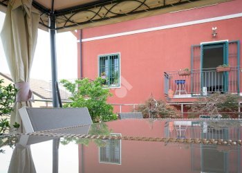 Portion of a house Via Giacomo Puccini, Cormano - photo 25