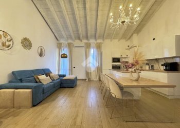 Three-room apartment Via S. Allende, Masate - photo 2