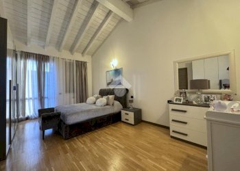 Three-room apartment Via S. Allende, Masate - photo 17