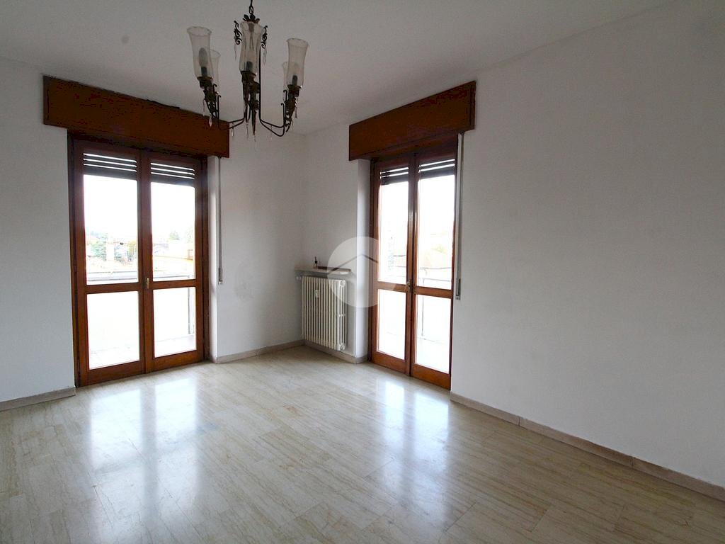 Three-room apartment Via Milano, Magenta - photo 3