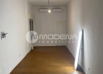 Monolocale Modena (zona Circoscrizione 1) - foto 3