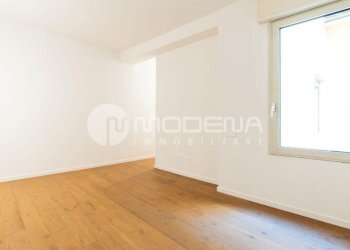 One-room apartment Modena (neighborhood Circoscrizione 1) - photo 7