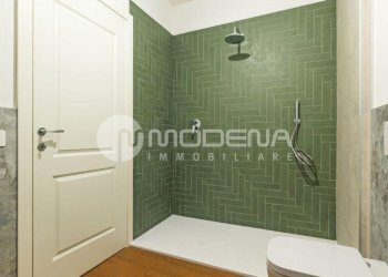 One-room apartment Modena (neighborhood Circoscrizione 1) - photo 8