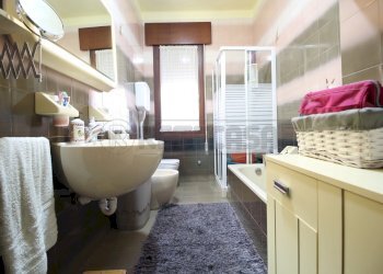 BAGNO - Appartamento Viale Pietro Ceccato 50, Montecchio Maggiore - foto 9