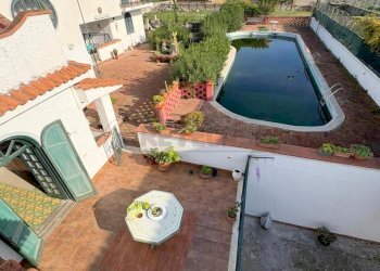 1.jpg - Villa Viale Cimabue 33, Castel Volturno - foto 1