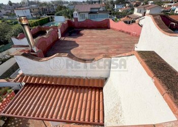 4.jpg - Villa Viale Cimabue 33, Castel Volturno - foto 4