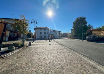 ESTERNI - Locale Commerciale Piazza San Valentino 10, Mortegliano - foto 3