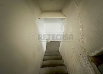 SCALA INTERNA - Locale Commerciale Piazza San Valentino 10, Mortegliano - foto 13