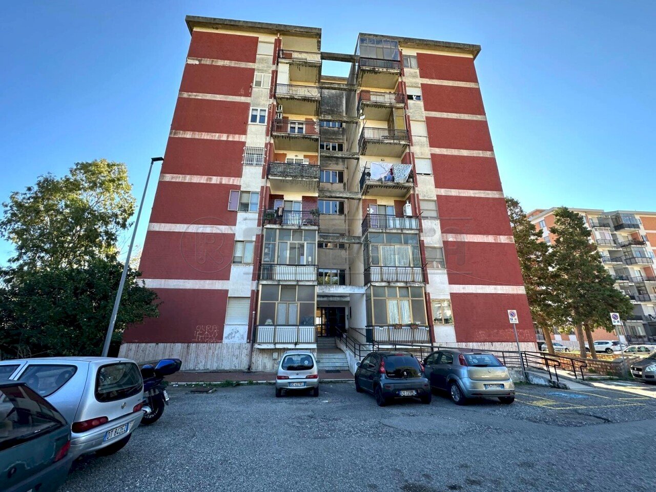 836dbf2e-53a8-47ca-97d6-a9041a2f7990.jpg - Four-room apartment Viale Lucrezia della Valle, Catanzaro - photo 1