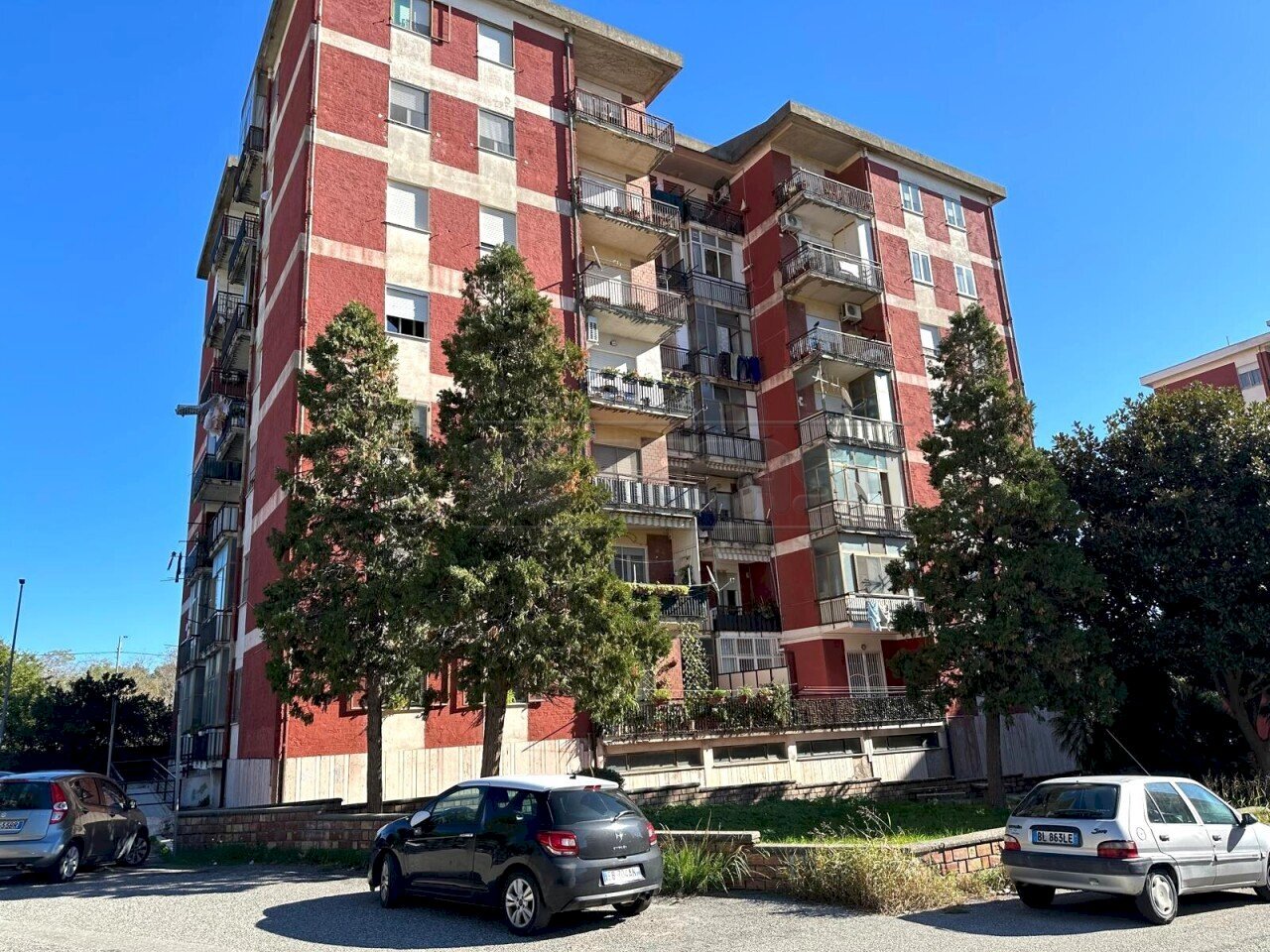 438b080e-d1e2-480a-b207-9087c7630cfb.jpg - Four-room apartment Viale Lucrezia della Valle, Catanzaro - photo 2