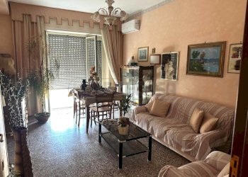 5d567ee3-38b6-4342-81be-33d23cc7d217.jpg - Quadrilocale Viale Lucrezia della Valle, Catanzaro - foto 8