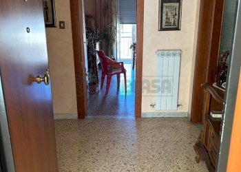 4f01fabf-0ff1-46c8-b74e-5cebb9c5ce98.jpg - Quadrilocale Viale Lucrezia della Valle, Catanzaro - foto 18