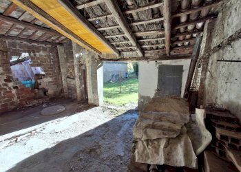 garage.jpg - Terratetto - Terracielo Strada Provinciale Marecchia 15, Novafeltria - foto 8