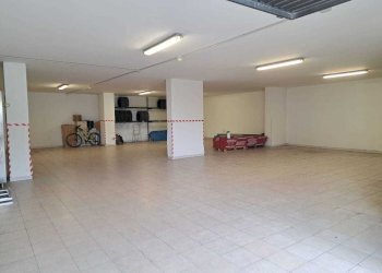 aa8181ec-e431-43de-8540-d8684d13f330.jpg - Locale Commerciale Lanciano - foto 3