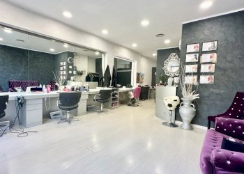 SALONE - Parrucchieri Uomo - Donna Corso Vercelli 388, Torino - foto 2