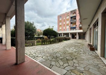 esterno retro - Pastry Corso Giuseppe Mazzini 40, Albisola Superiore - photo 9