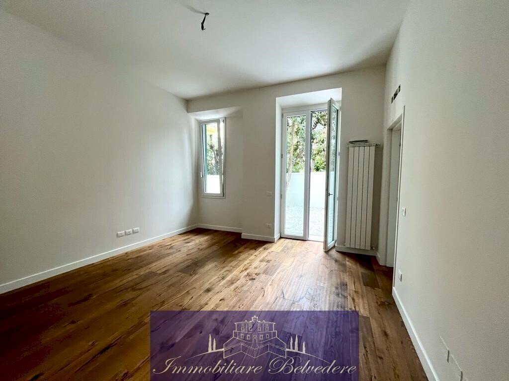 39935.jpg - Three-room apartment Viuzzo delle Calvane, Firenze (neighborhood Santa Maria Novella) - photo 3