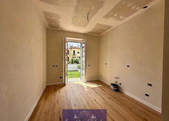 43931.jpg - Trilocale Viuzzo delle Calvane, Firenze (zona Santa Maria Novella) - foto 16