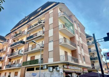 2.jpeg - Bilocale Viale Roma 157, Guidonia Montecelio - foto 2