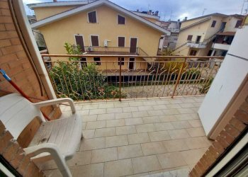 12.jpeg - Three-room apartment Via Giuseppe Garibaldi, Guidonia Montecelio - photo 11