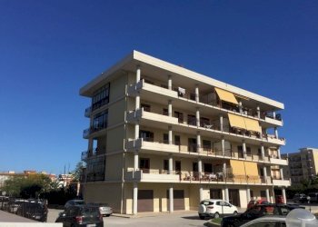 3.JPG - Four-room apartment V.le Scala Greca, Siracusa - photo 1