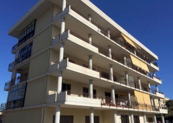 2.JPG - Four-room apartment V.le Scala Greca, Siracusa - photo 4