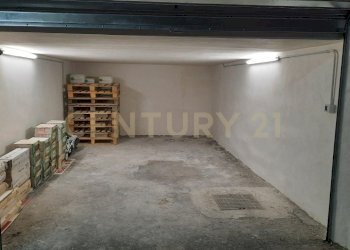 mio garage.jpg - Box Via Francesco Guglielmino 14, Catania - foto 3