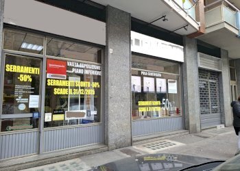 20251016_114134.jpg - Locale Commerciale Torino (zona Vanchiglietta) - foto 1