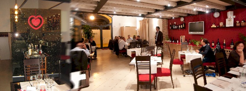 Sala Da pranzo e Vetrata.png - Restaurant Via Emilia Est 157, Castelfranco Emilia - photo 3