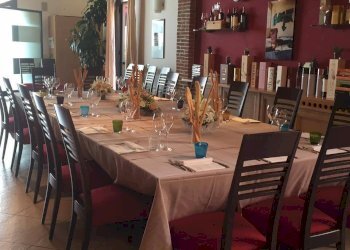 dettagli tavolata.jpg - Restaurant Via Emilia Est 157, Castelfranco Emilia - photo 7