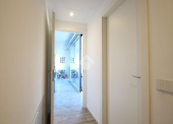 Three-room apartment Via Roma, Garbagnate Milanese - photo 27