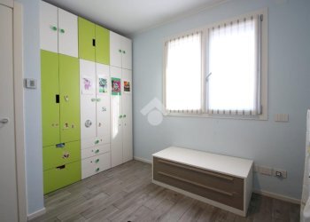 Three-room apartment Via Roma, Garbagnate Milanese - photo 37