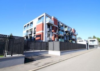 Three-room apartment Via Roma, Garbagnate Milanese - photo 44