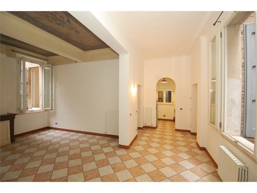 Trilocale Modena (zona Centro Storico) - foto 1