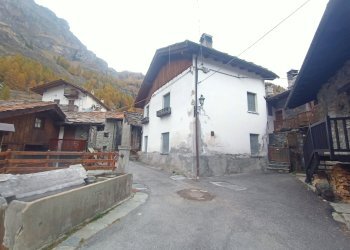 Semi-detached house Valsavarenche - photo 2