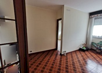 Trilocale Rivarolo Begato Via Respighi 71, Genova (zona Rivarolo) - foto 2