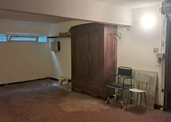 Box Ge Rivarolo Via Carnia 135, Genova (zona Rivarolo) - foto 1