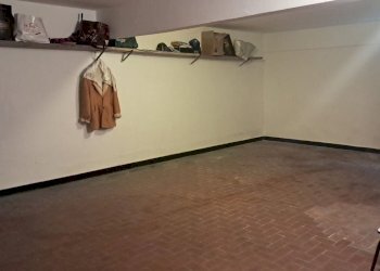 Box Ge Rivarolo Via Carnia 135, Genova (zona Rivarolo) - foto 4