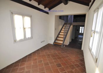 Three-room apartment Cuneo Saluzzo, Cuneo (neighborhood Centro Storico) - photo 7