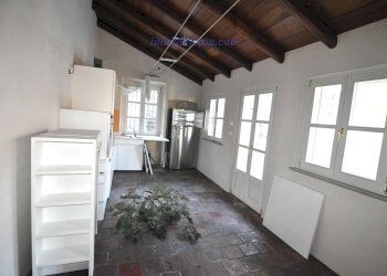 Three-room apartment Cuneo Saluzzo, Cuneo (neighborhood Centro Storico) - photo 4