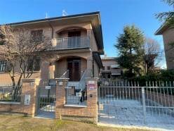 Three-room apartment Modena - photo 2
