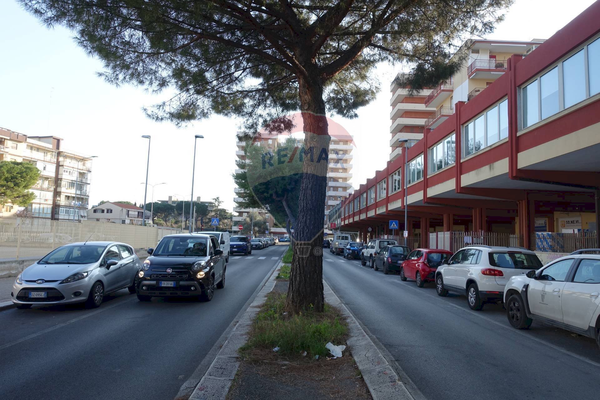 Edificio all\'aperto - Office Via Aurelio Carrante
 
5, Bari - photo 2