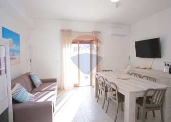 Sala da pranzo - Bilocale via mastrociccio
 
34, Giardini-Naxos - foto 22