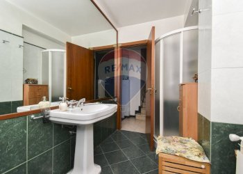 Bagno - Casa semi indipendente via Leonardo da Vinci
 
79, Acireale - foto 15