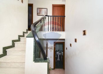 Scale - Casa semi indipendente via Leonardo da Vinci
 
79, Acireale - foto 40