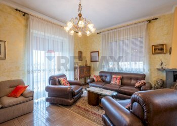 Soggiorno - Appartamento Viale Mario Milazzo
 
71/A, Caltagirone - foto 19