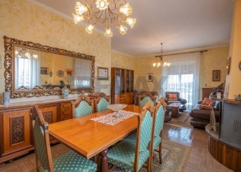 Sala da pranzo - Appartamento Viale Mario Milazzo
 
71/A, Caltagirone - foto 22