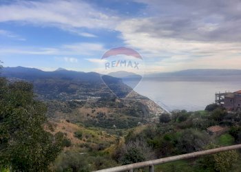 Vista delle montagne - Casa indipendente Vicolo Quartarello
 
8, Forza d'Agrò - foto 23