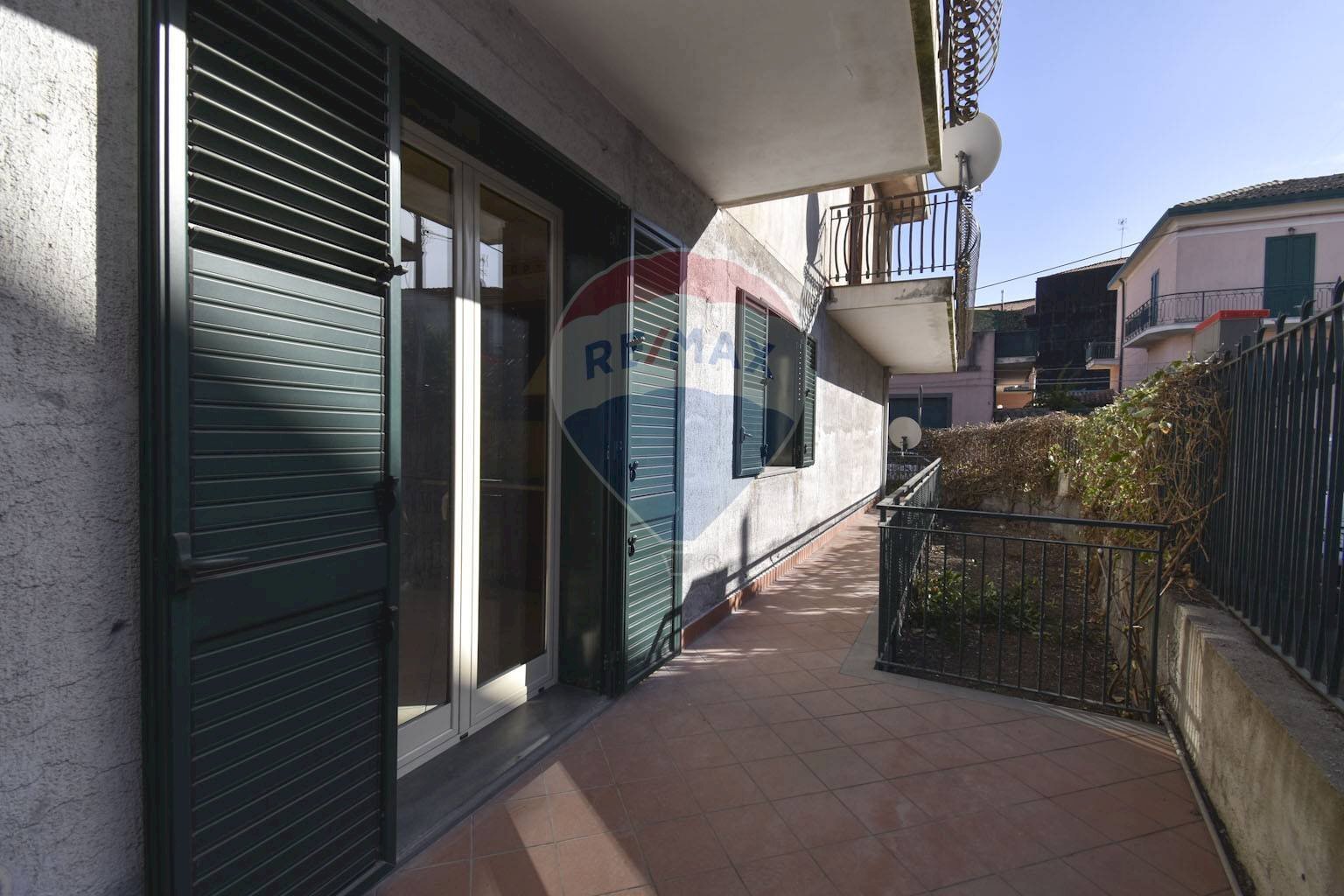 Balcone - Casa semi indipendente Via Lavina
 
92, Aci Sant'Antonio - foto 3