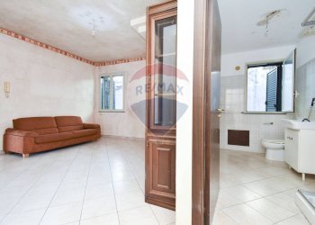 Soggiorno - Casa semi indipendente Via Lavina
 
92, Aci Sant'Antonio - foto 18
